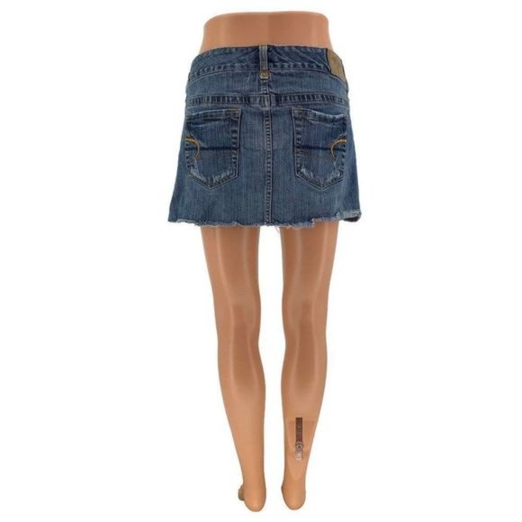 American Eagle Denim Skirt Size 8 Mini Distressed Blue - Picture 4 of 5
